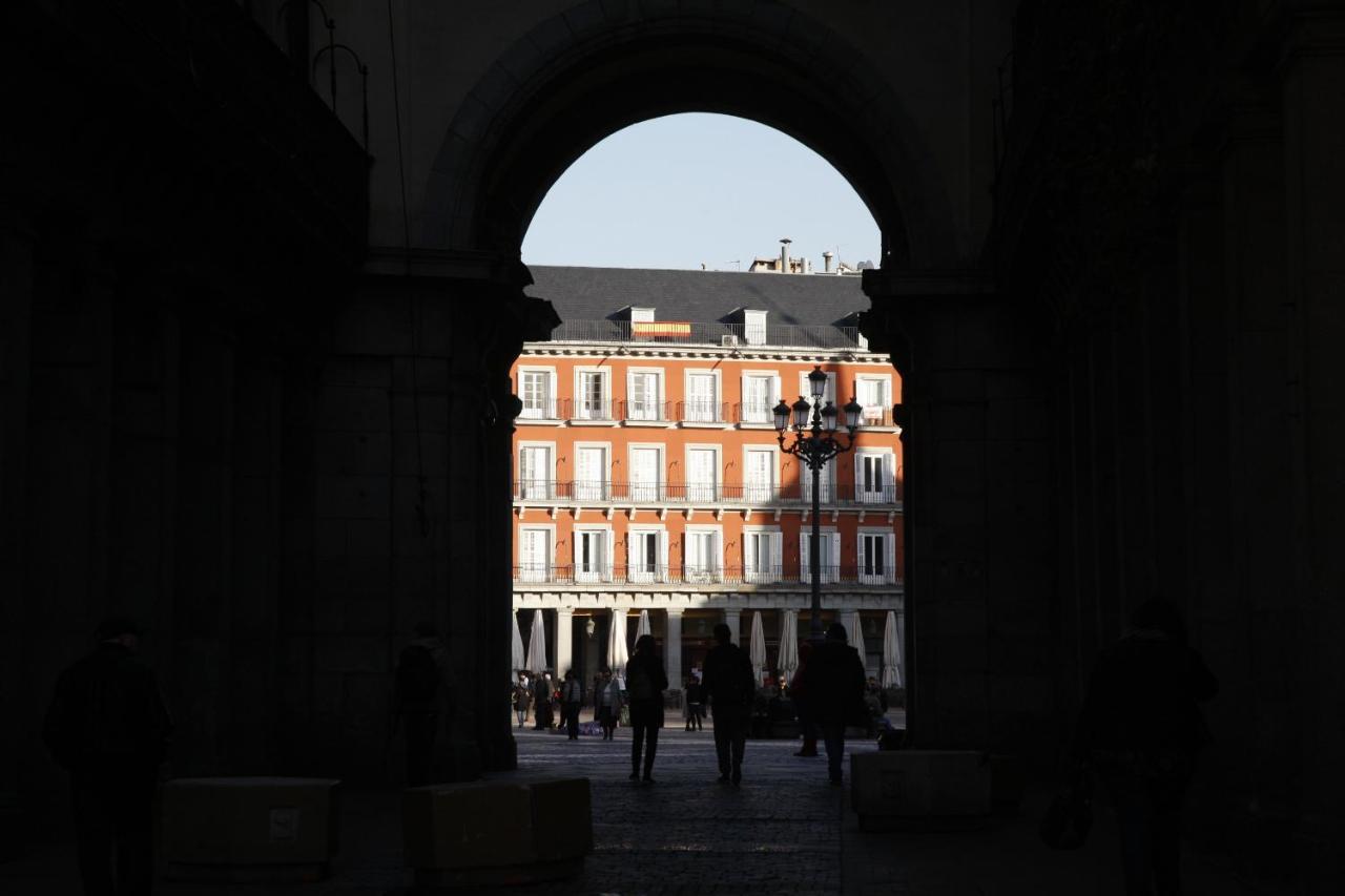 Plaza Mayor Suite Мадрид Экстерьер фото